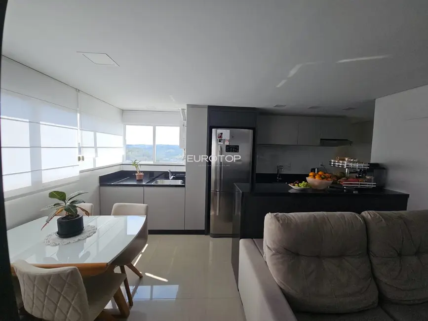 Apartamento com 2 quartos à venda, 49m2 em Fenavinho, Bento Goncalves - RS - imagem 6 Foto 6 de Apartamento com 2 quartos à venda, 49m2 em Fenavinho, Bento Goncalves - RS