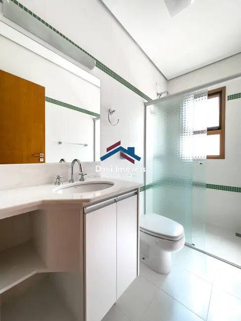 Foto 3 de Casa de Condomínio com 3 quartos à venda, 600m2 em Jardim Paraíso da Usina, Atibaia - SP