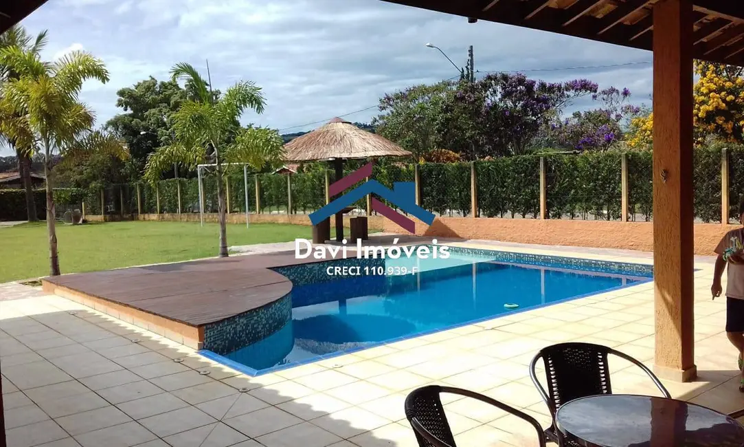 Foto 2 de Casa com 4 quartos à venda, 220m2 em Piracaia - SP