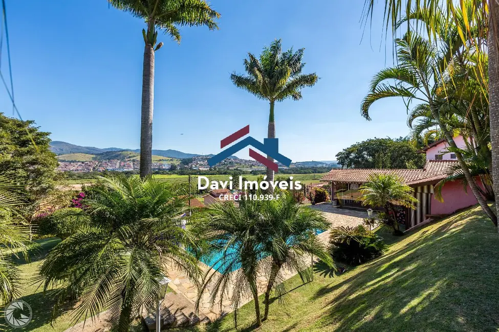 Foto 2 de Casa com 3 quartos à venda, 350m2 em Bom Jesus Dos Perdoes - SP
