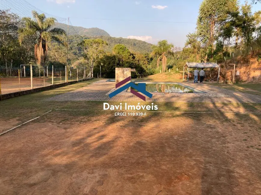 Sítio / Rancho com 4 quartos à venda, 1000m2 em Nazare Paulista - SP - imagem 5 Foto 5 de Sítio / Rancho com 4 quartos à venda, 1000m2 em Nazare Paulista - SP