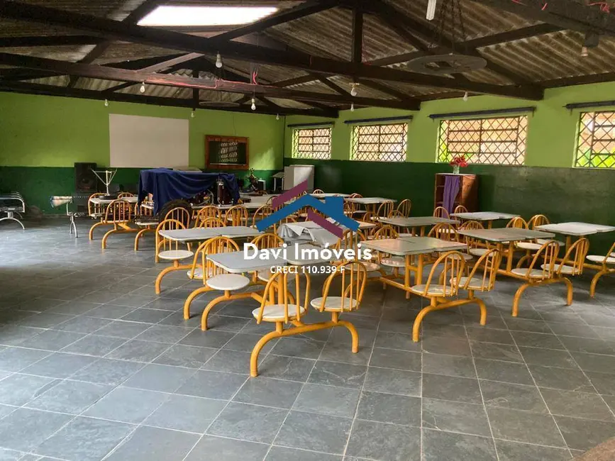 Sítio / Rancho com 4 quartos à venda, 1000m2 em Nazare Paulista - SP - imagem 6 Foto 6 de Sítio / Rancho com 4 quartos à venda, 1000m2 em Nazare Paulista - SP