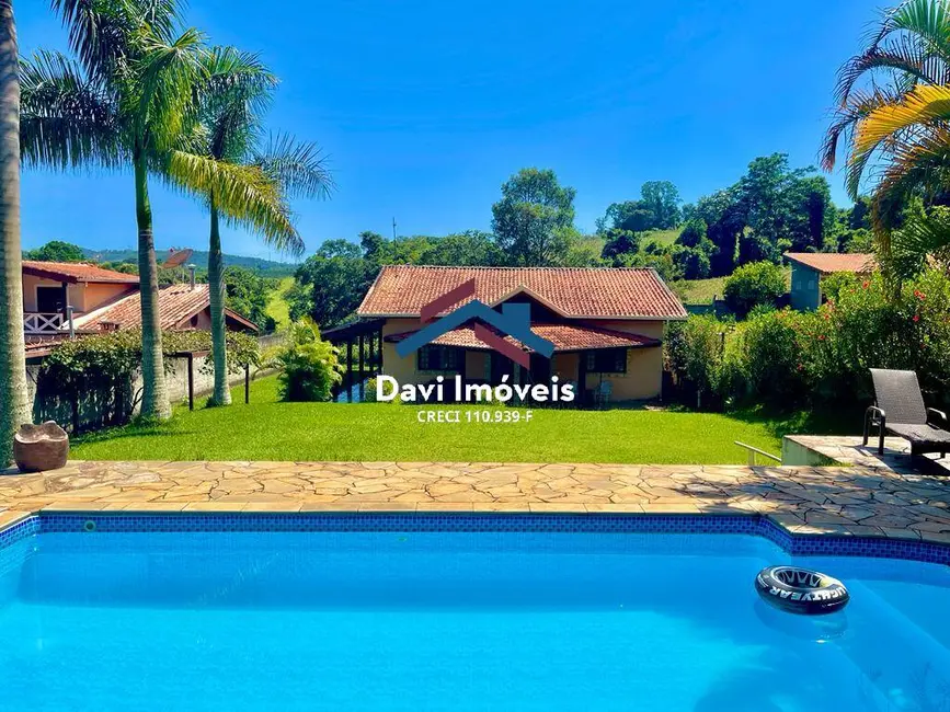 Foto 1 de Casa com 3 quartos à venda, 159m2 em Batatuba, Piracaia - SP