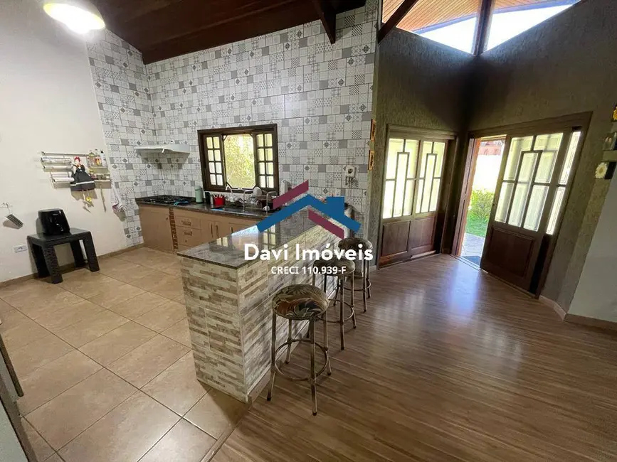 Foto 3 de Casa com 3 quartos à venda, 159m2 em Batatuba, Piracaia - SP
