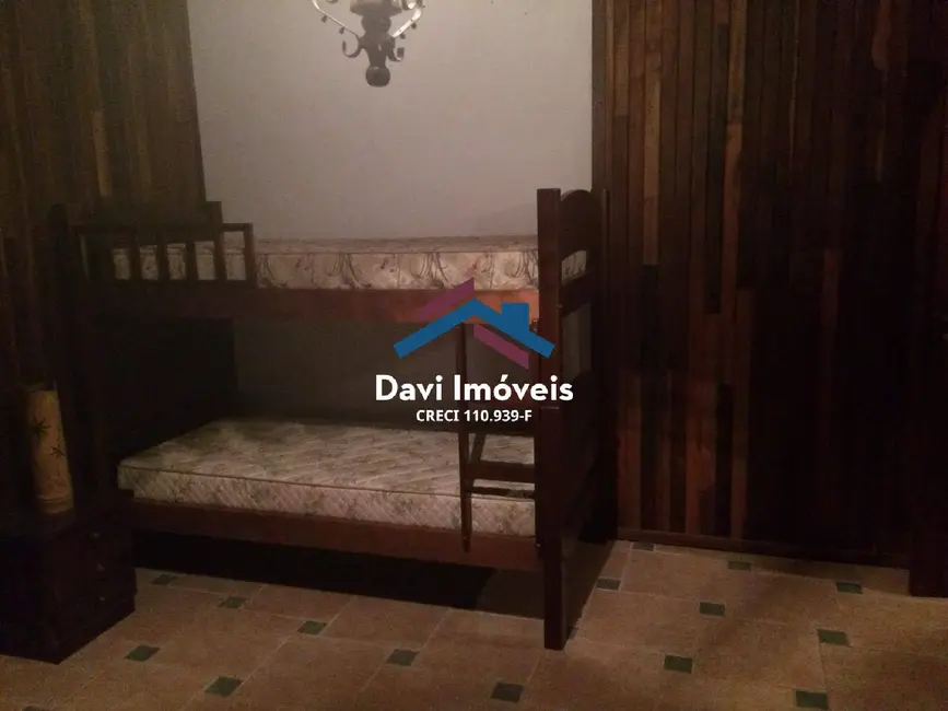 Foto 8 de Chácara com 3 quartos à venda, 300m2 em Centro, Igarata - SP