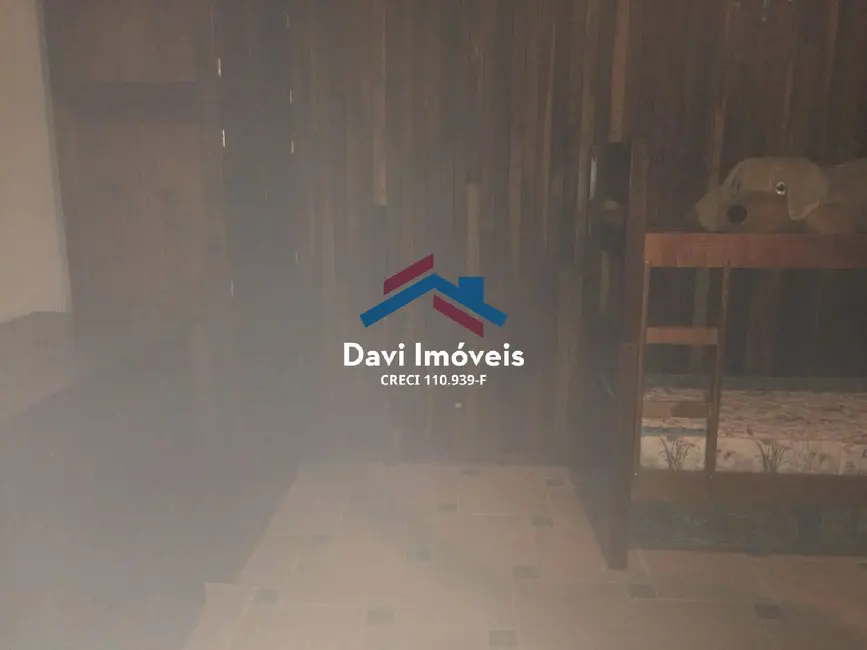 Foto 9 de Chácara com 3 quartos à venda, 300m2 em Centro, Igarata - SP