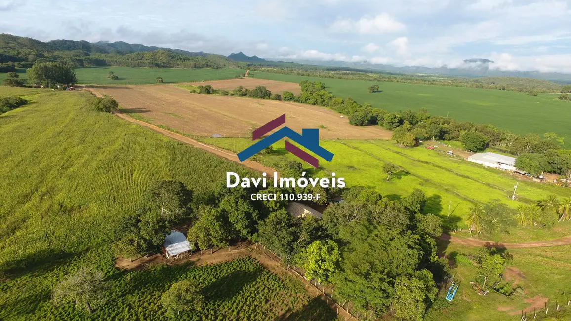 Foto 4 de Fazenda / Haras à venda, 957m2 em Dois Irmãos, Vila Propicio - GO