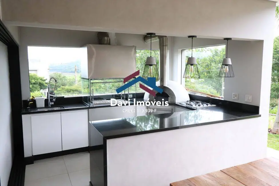 Foto 3 de Casa com 4 quartos à venda, 442m2 em Piracaia - SP