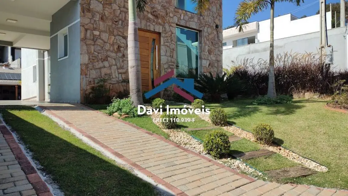 Foto 5 de Casa com 3 quartos à venda, 1000m2 em Estância Santa Maria do Portão, Atibaia - SP