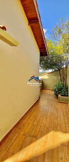 Casa com 6 quartos à venda, 447m2 em Centro, Piracaia - SP - imagem 6 Foto 6 de Casa com 6 quartos à venda, 447m2 em Centro, Piracaia - SP