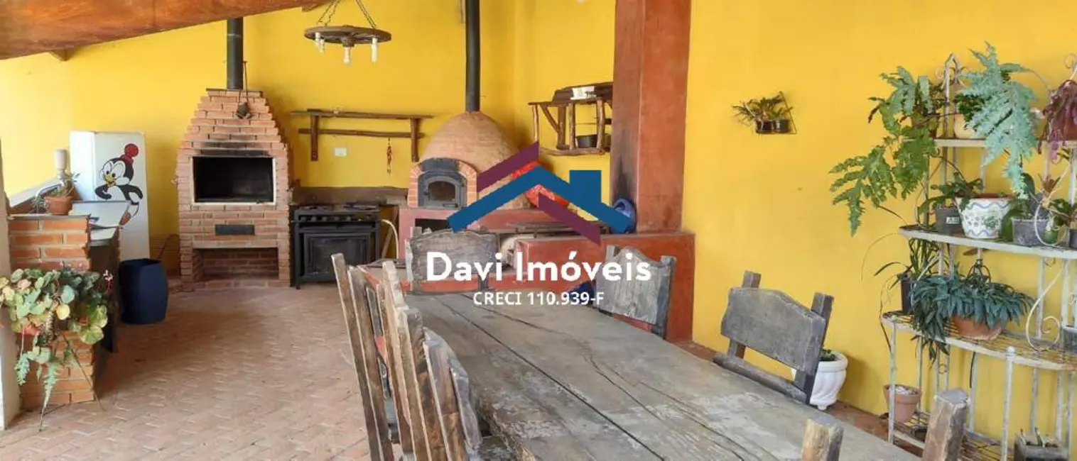 Foto 4 de Casa com 3 quartos à venda, 150m2 em Centro, Bom Jesus Dos Perdoes - SP