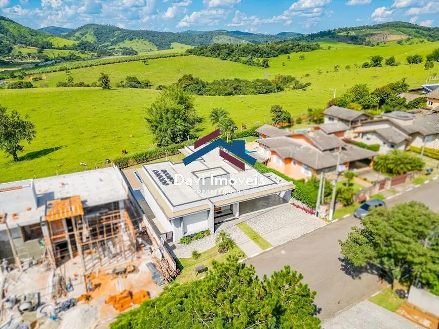 Foto 2 de Casa de Condomínio com 3 quartos à venda, 823m2 em Centro, Atibaia - SP