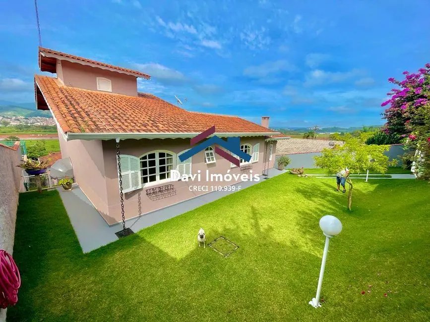 Foto 3 de Casa com 4 quartos à venda, 218m2 em Bom Jesus Dos Perdoes - SP