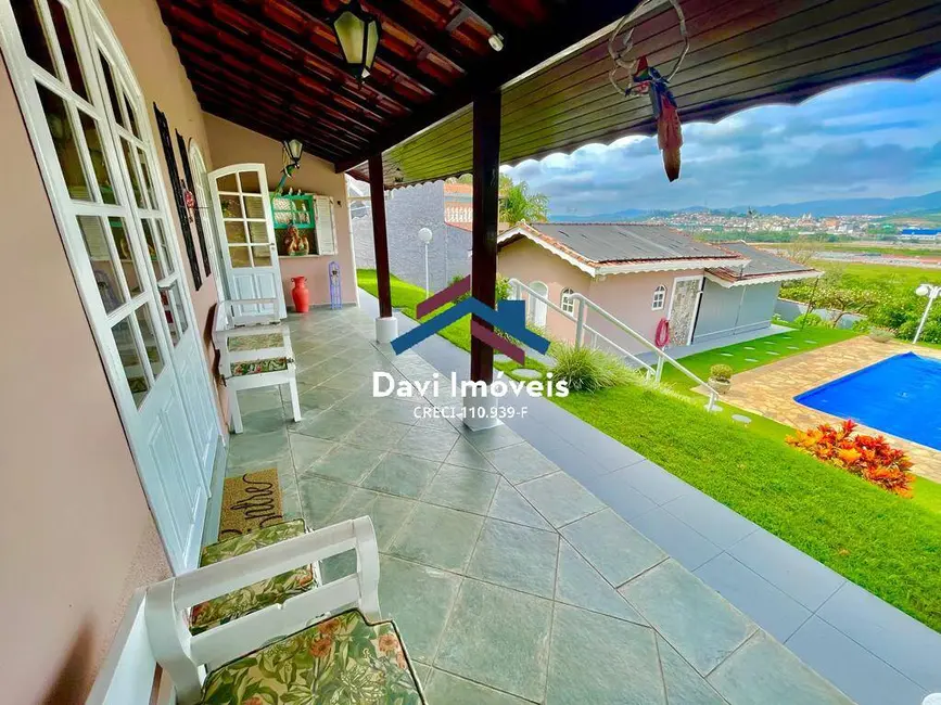 Foto 8 de Casa com 4 quartos à venda, 218m2 em Bom Jesus Dos Perdoes - SP