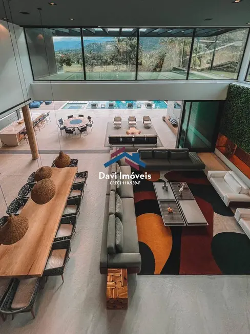 Foto 8 de Casa com 8 quartos à venda, 800m2 em Tabatinga, Caraguatatuba - SP