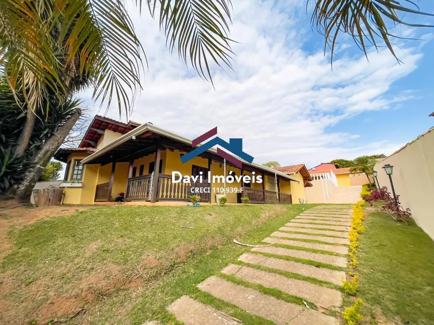 Foto 5 de Casa com 3 quartos à venda, 1000m2 em Vila Dom Pedro, Atibaia - SP