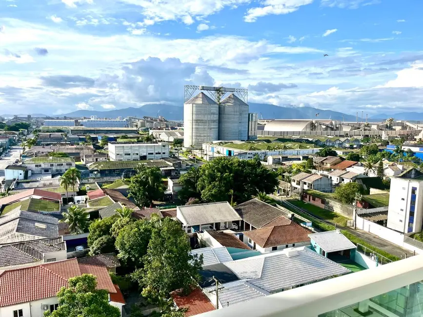 Apartamento com 2 quartos à venda e para alugar, 71m2 em 29 de Julho, Paranagua - PR - imagem 3 Foto 3 de Apartamento com 2 quartos à venda e para alugar, 71m2 em 29 de Julho, Paranagua - PR