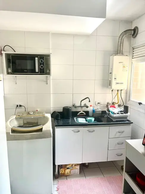 Apartamento com 2 quartos à venda, 71m2 em Costeira, Paranagua - PR - imagem 4 Foto 4 de Apartamento com 2 quartos à venda, 71m2 em Costeira, Paranagua - PR