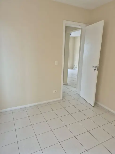 Foto 5 de Apartamento com 2 quartos à venda, 71m2 em Costeira, Paranagua - PR