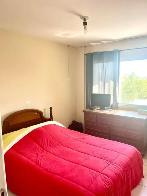 Apartamento com 2 quartos à venda, 71m2 em Costeira, Paranagua - PR - imagem 9 Foto 9 de Apartamento com 2 quartos à venda, 71m2 em Costeira, Paranagua - PR