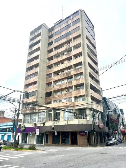 Foto 2 de Apartamento com 3 quartos para alugar, 104m2 em Centro Histórico, Paranagua - PR