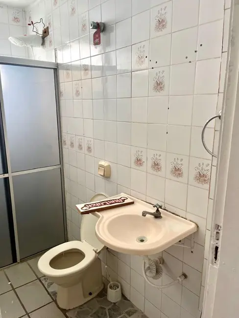 Apartamento com 3 quartos para alugar, 65m2 em Estradinha, Paranagua - PR - imagem 9 Foto 9 de Apartamento com 3 quartos para alugar, 65m2 em Estradinha, Paranagua - PR