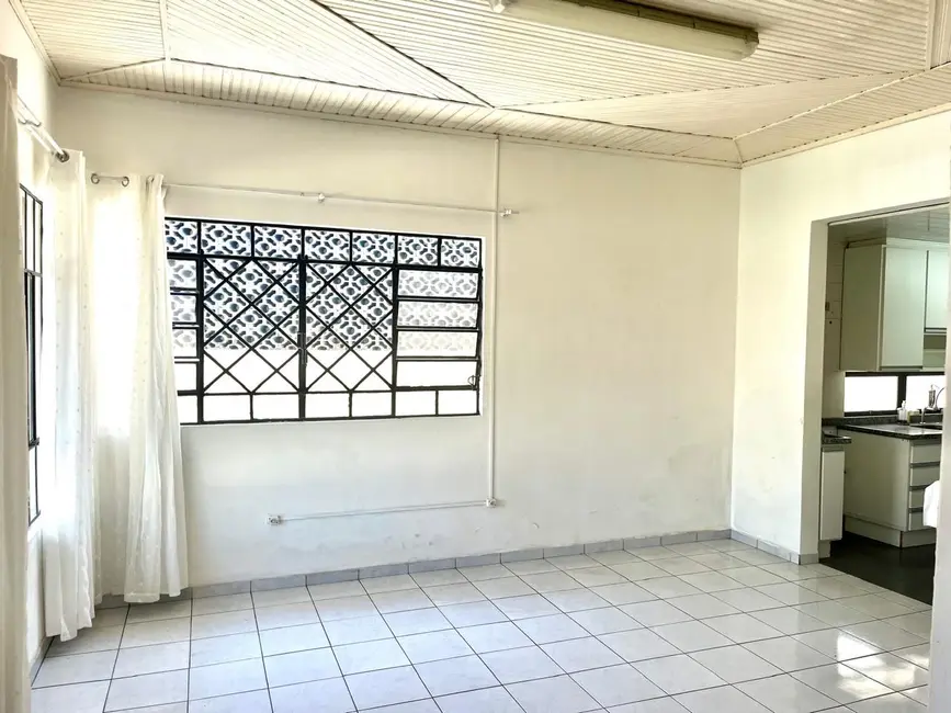 Casa com 4 quartos à venda, 100m2 em Tuiuti, Paranagua - PR - imagem 3 Foto 3 de Casa com 4 quartos à venda, 100m2 em Tuiuti, Paranagua - PR