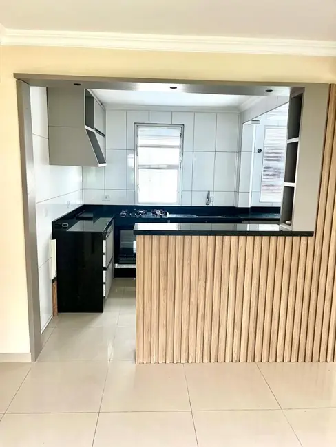 Apartamento com 3 quartos para alugar, 65m2 em Estradinha, Paranagua - PR - imagem 5 Foto 5 de Apartamento com 3 quartos para alugar, 65m2 em Estradinha, Paranagua - PR