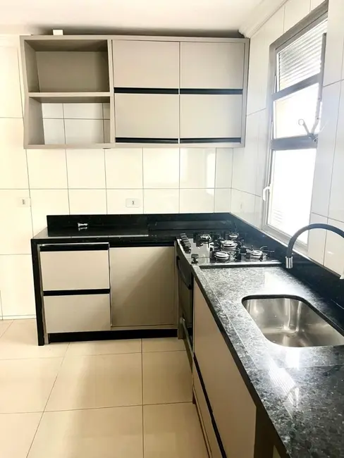 Apartamento com 3 quartos para alugar, 65m2 em Estradinha, Paranagua - PR - imagem 6 Foto 6 de Apartamento com 3 quartos para alugar, 65m2 em Estradinha, Paranagua - PR