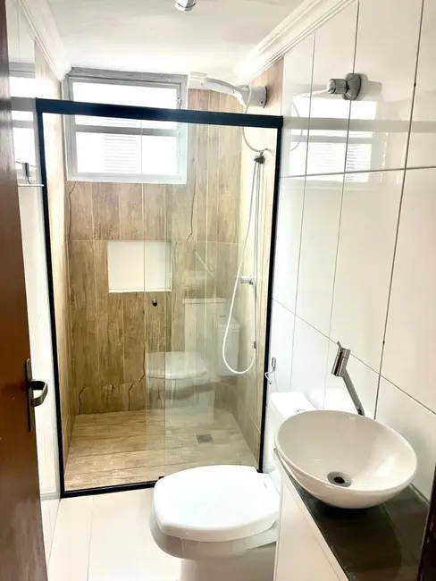 Apartamento com 3 quartos para alugar, 65m2 em Estradinha, Paranagua - PR - imagem 8 Foto 8 de Apartamento com 3 quartos para alugar, 65m2 em Estradinha, Paranagua - PR