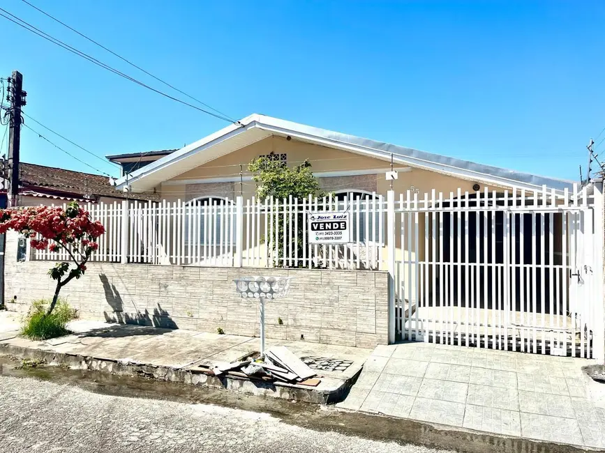 Foto 1 de Casa com 3 quartos à venda, 150m2 em Ponta do Caju, Paranagua - PR