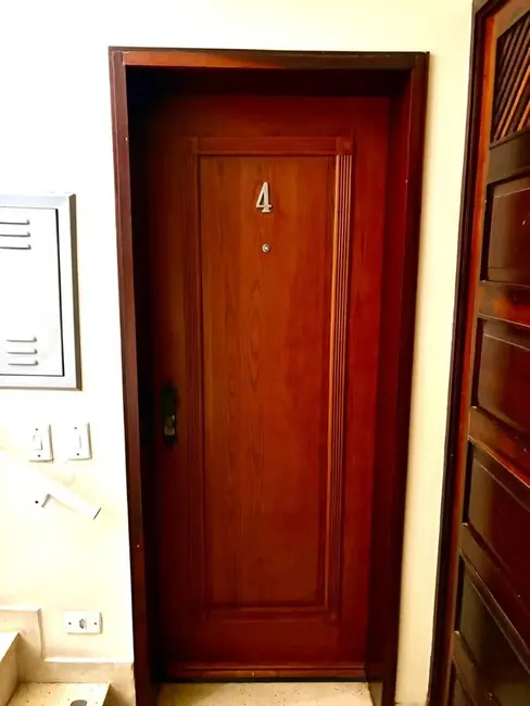Apartamento com 3 quartos à venda e para alugar, 100m2 em Oceania, Paranagua - PR - imagem 4 Foto 4 de Apartamento com 3 quartos à venda e para alugar, 100m2 em Oceania, Paranagua - PR