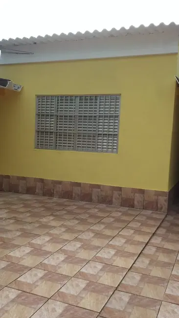 Foto 4 de Casa com 3 quartos à venda, 200m2 em Praia Grande - SP