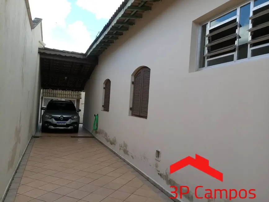 Foto 4 de Casa com 3 quartos à venda, 400m2 em Mongagua - SP