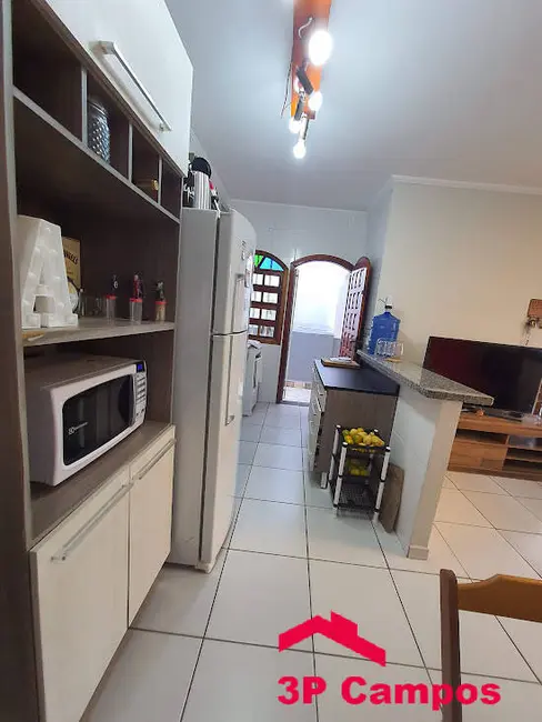 Foto 4 de Casa com 2 quartos à venda, 125m2 em Itanhaem - SP