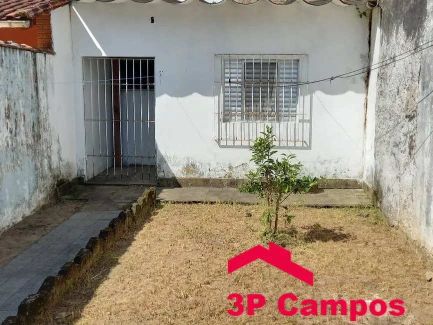 Foto 4 de Casa com 2 quartos à venda, 200m2 em Mongagua - SP