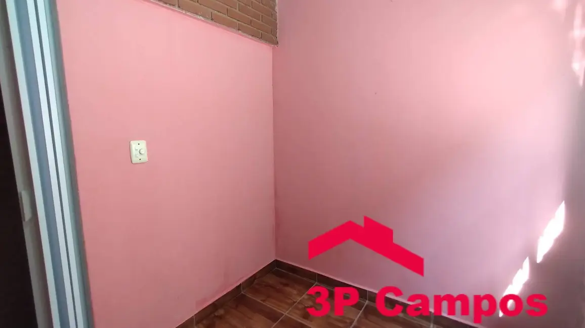 Foto 9 de Casa com 2 quartos à venda, 90m2 em Mongagua - SP
