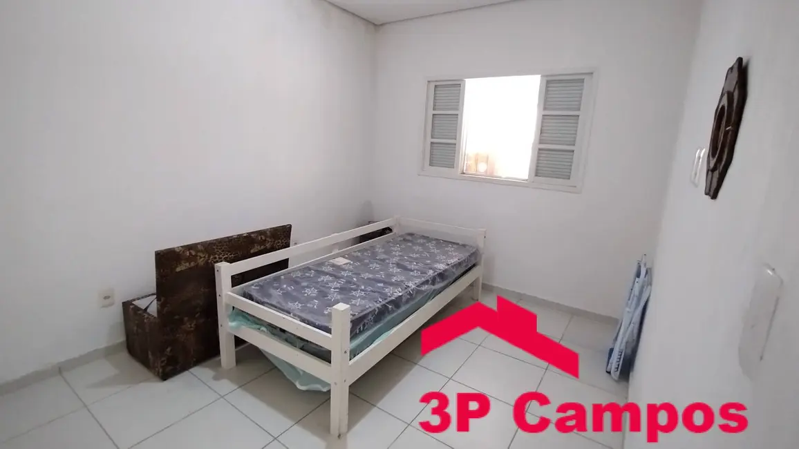 Foto 8 de Casa com 2 quartos à venda, 300m2 em Mongagua - SP