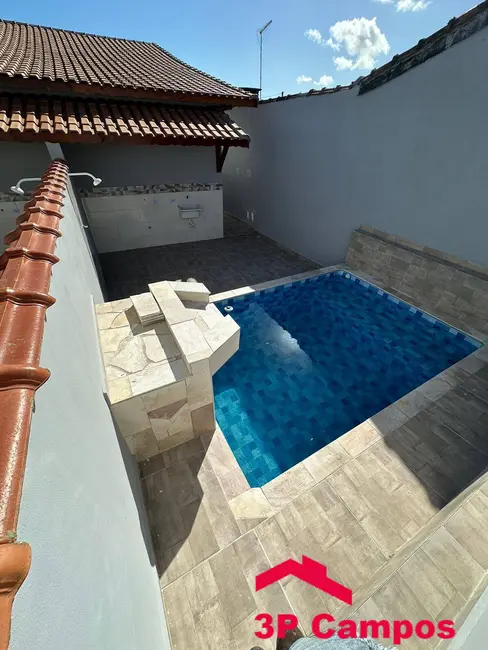 Foto 7 de Casa com 2 quartos à venda, 150m2 em Mongagua - SP