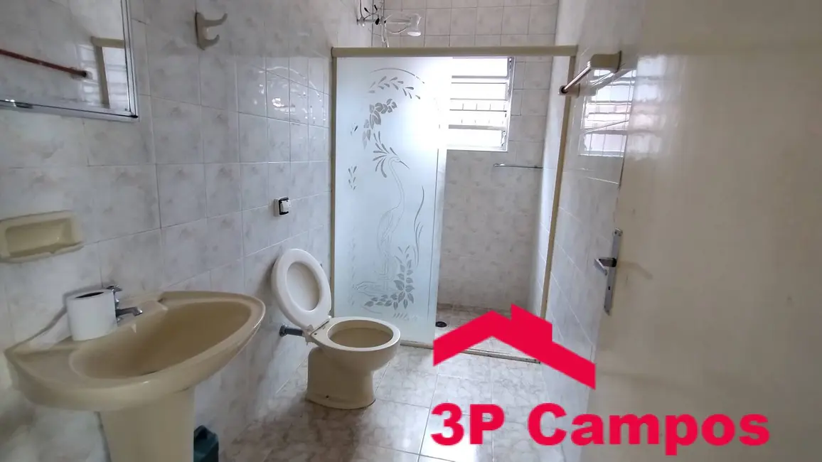 Foto 6 de Casa com 2 quartos à venda, 220m2 em Mongagua - SP