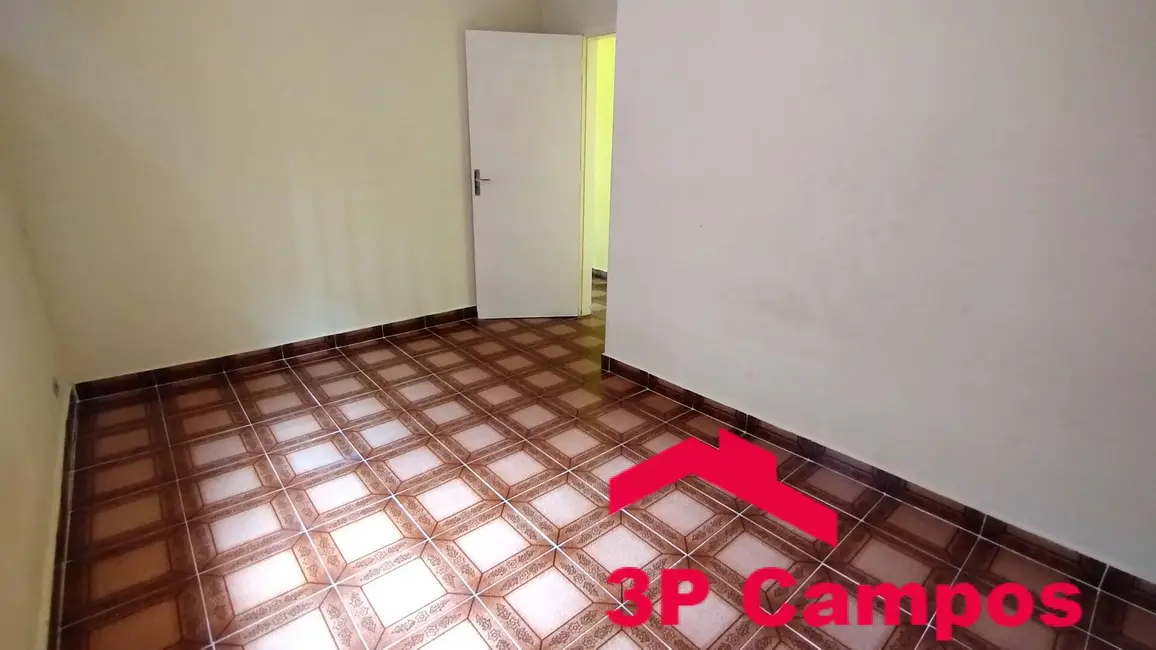 Foto 2 de Casa com 2 quartos à venda, 220m2 em Mongagua - SP