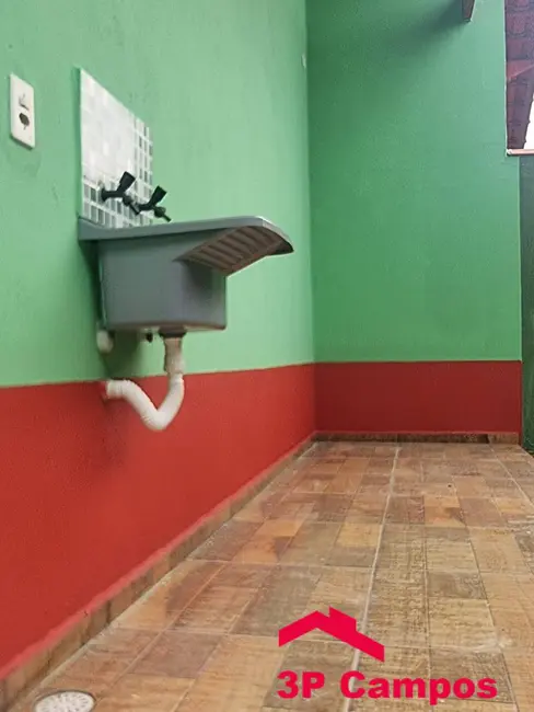 Foto 5 de Casa com 2 quartos à venda, 125m2 em Mongagua - SP