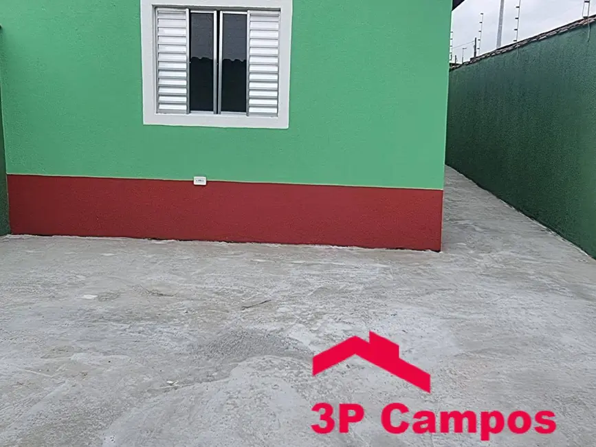 Foto 1 de Casa com 2 quartos à venda, 125m2 em Mongagua - SP