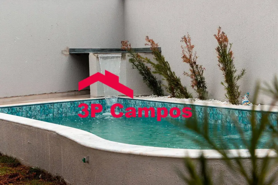 Foto 1 de Casa com 2 quartos à venda, 125m2 em Itanhaem - SP