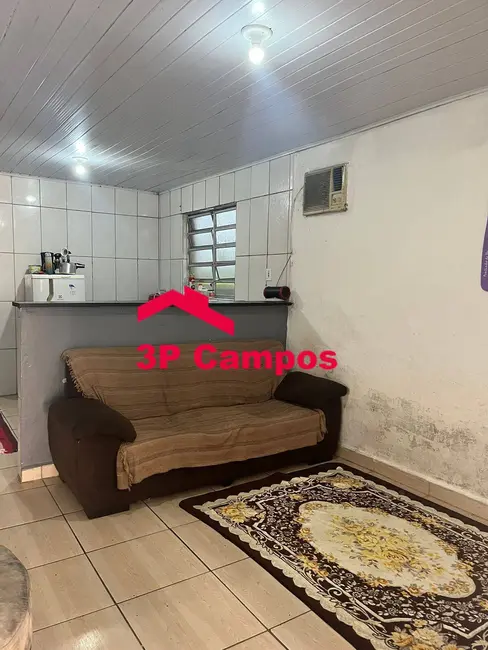 Foto 2 de Casa com 2 quartos à venda, 122m2 em Mongagua - SP