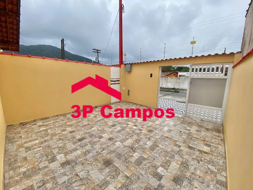 Foto 2 de Casa com 2 quartos à venda, 125m2 em Itanhaem - SP