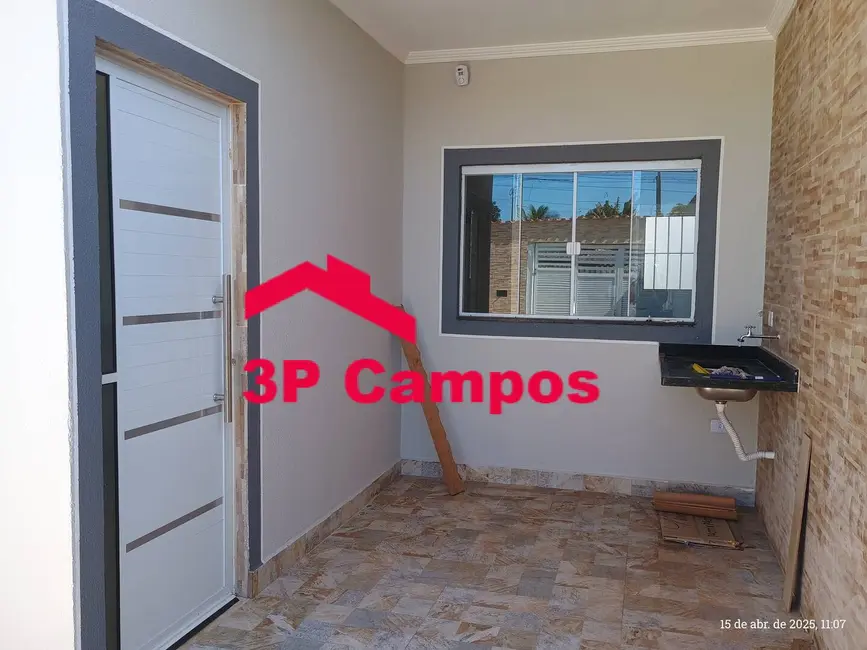 Foto 3 de Casa com 2 quartos à venda, 137m2 em Mongagua - SP