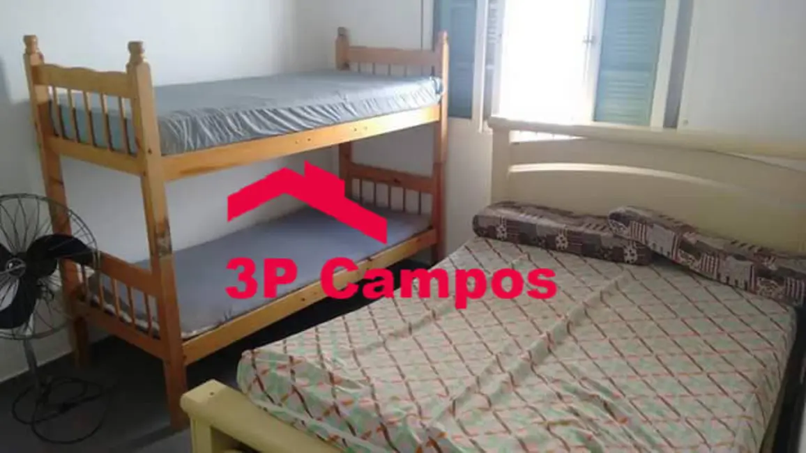 Foto 5 de Casa com 2 quartos à venda, 180m2 em Mongagua - SP