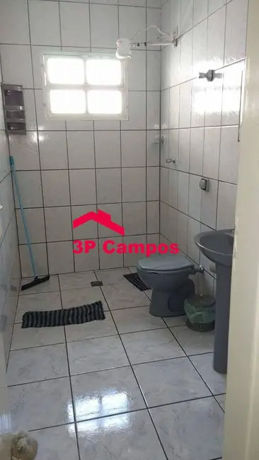 Foto 4 de Casa com 2 quartos à venda, 180m2 em Mongagua - SP