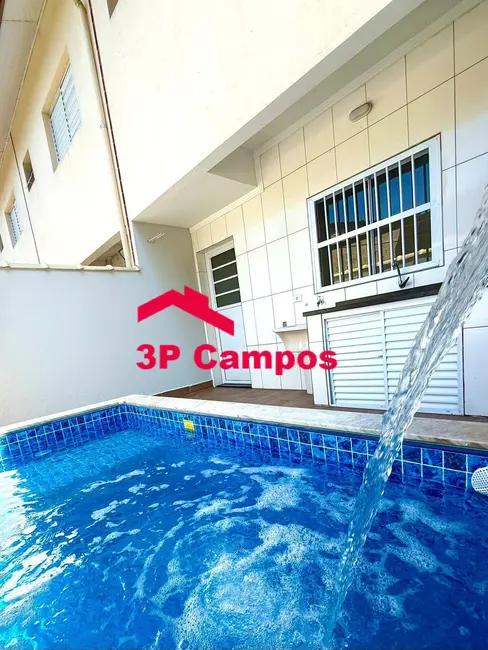 Foto 2 de Sobrado à venda, 101m2 em Mongagua - SP